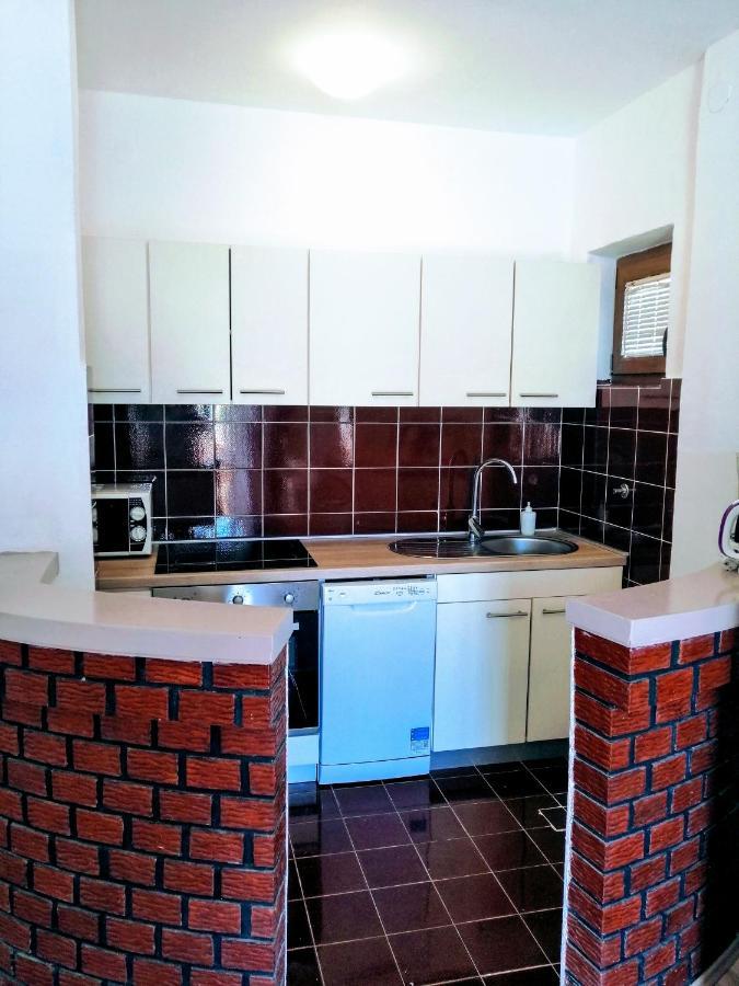 Family Apartments K&M Pag Town Extérieur photo