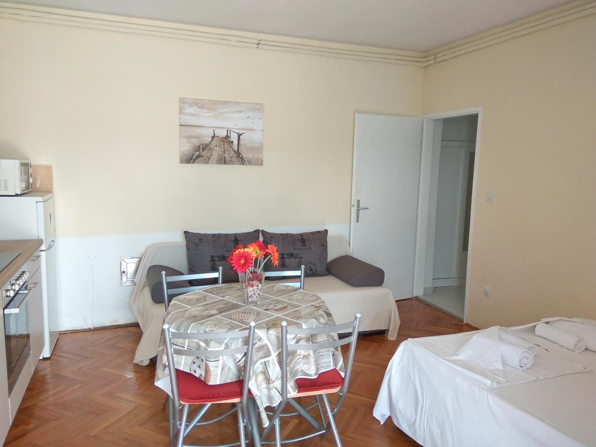 Family Apartments K&M Pag Town Extérieur photo