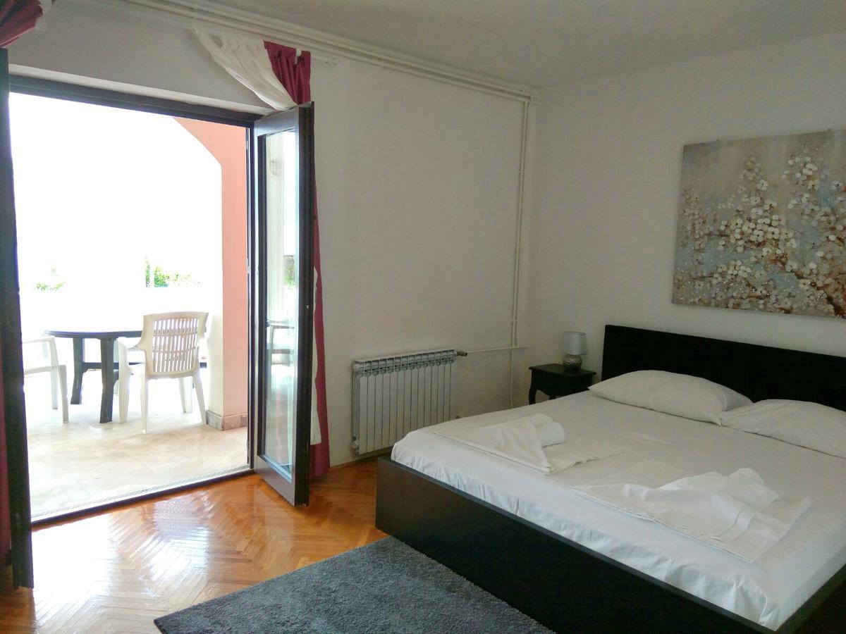 Family Apartments K&M Pag Town Extérieur photo